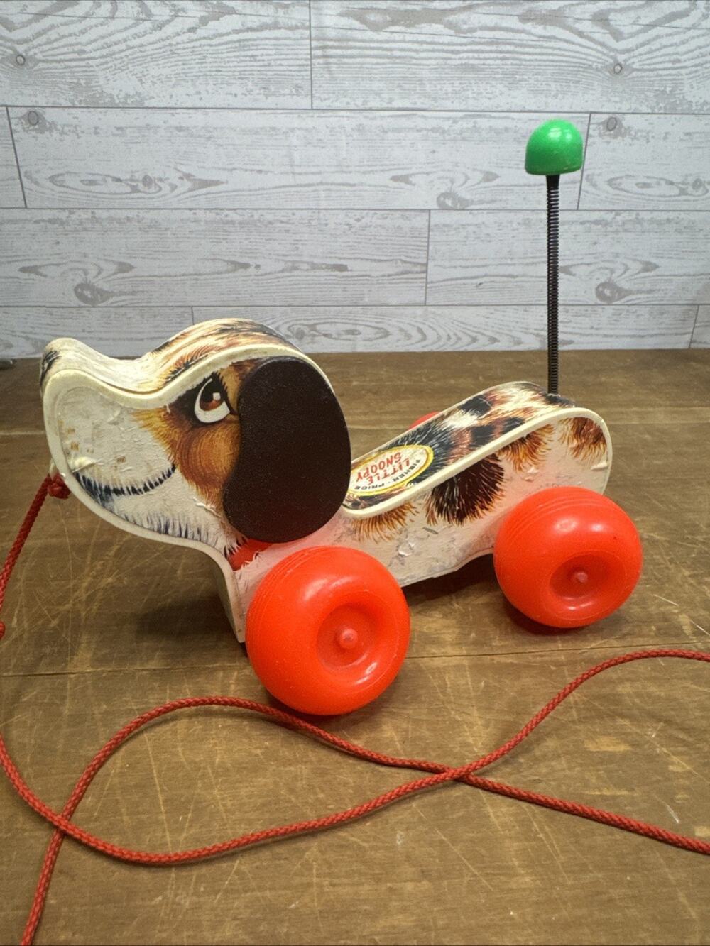 Vintage Fisher Price LITTLE SNOOPY Issued in 1965 VGC #2034
